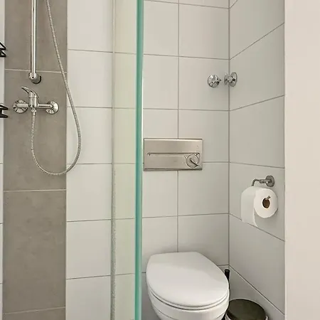Daire Harbour Loft - 2 Apartment, Balcony And Kitchen *
